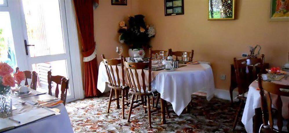 Villa St.John B&B Athlone Ngoại thất bức ảnh